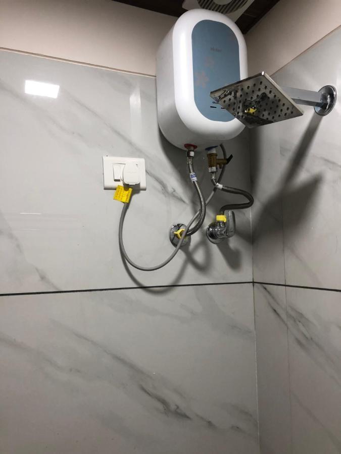 Hotel Circle Inn Ahmadábád Kültér fotó